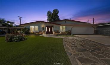 1225 E Walnut Avenue, Glendora, California 91741, 4 Bedrooms Bedrooms, ,2 BathroomsBathrooms,Residential,Buy,1225 E Walnut Avenue,SR24162973