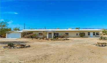 4435 Bullion Avenue, 29 Palms, California 92277, 4 Bedrooms Bedrooms, ,2 BathroomsBathrooms,Residential,Buy,4435 Bullion Avenue,JT24160516