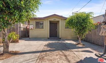 344 W 57th Street, Los Angeles, California 90037, 3 Bedrooms Bedrooms, ,2 BathroomsBathrooms,Residential,Buy,344 W 57th Street,24425743