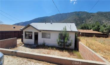 4136 Poplar Trail, Frazier Park, California 93225, 3 Bedrooms Bedrooms, ,1 BathroomBathrooms,Residential,Buy,4136 Poplar Trail,SR24162462