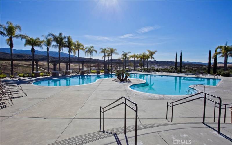 Clubhouse Pool!