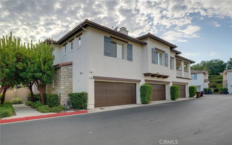 Home sits on an inside cul de sac, 2 car garage with direct access to home