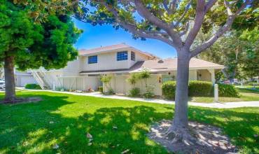 724 Paradise Cove Way, Oceanside, California 92058, 2 Bedrooms Bedrooms, ,1 BathroomBathrooms,Residential,Buy,724 Paradise Cove Way,NDP2407115