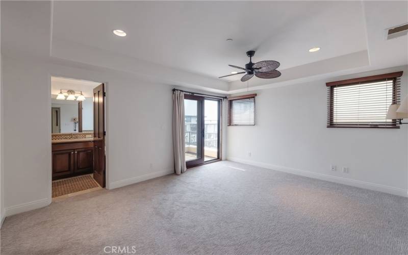 Primary suite with ocean view balcony/deck