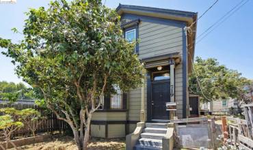 719 Chester St, Oakland, California 94607, 4 Bedrooms Bedrooms, ,1 BathroomBathrooms,Residential,Buy,719 Chester St,41069350