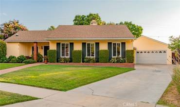 722 S Eureka Street, Redlands, California 92373, 3 Bedrooms Bedrooms, ,2 BathroomsBathrooms,Residential,Buy,722 S Eureka Street,EV24164763