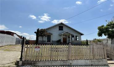 4316 Dozier Street, Los Angeles, California 90022, 3 Bedrooms Bedrooms, ,1 BathroomBathrooms,Residential,Buy,4316 Dozier Street,AR24033007