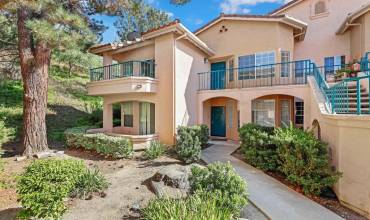 18563 Caminito Pasadero 406, San Diego, California 92128, 2 Bedrooms Bedrooms, ,2 BathroomsBathrooms,Residential,Buy,18563 Caminito Pasadero 406,240018868SD