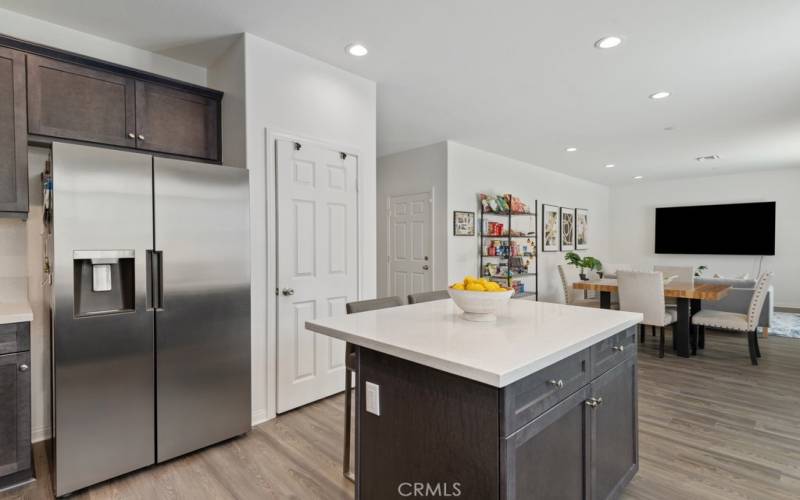 Kitchen pantry