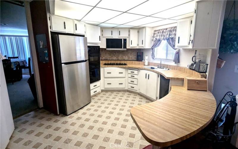 Semi-Circular Kitchen has ample room for cooking