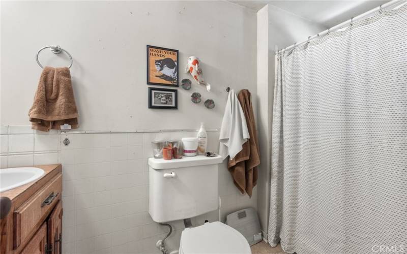 unit #3 bathroom