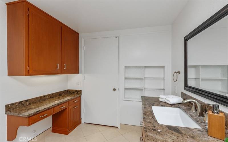 Additional linen closet in main floor bathroom