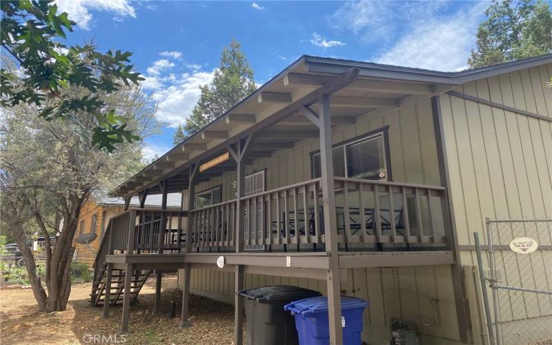 Front deck under storage