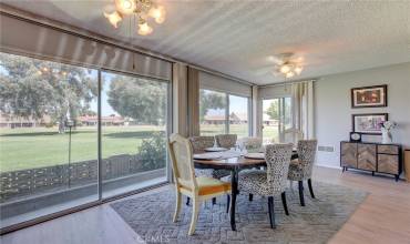 GOLF COURSE VIEWS FROM DINING ROOM!