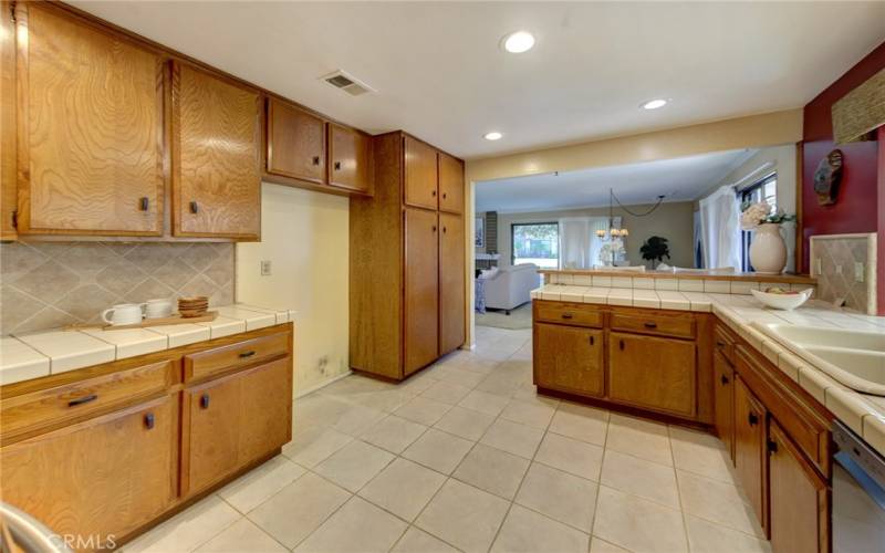 Bright open kitchen- Open to dining area and Living room