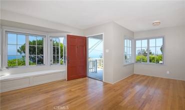 2344 Glenneyre Street, Laguna Beach, California 92651, 2 Bedrooms Bedrooms, ,2 BathroomsBathrooms,Residential Lease,Rent,2344 Glenneyre Street,LG24165777