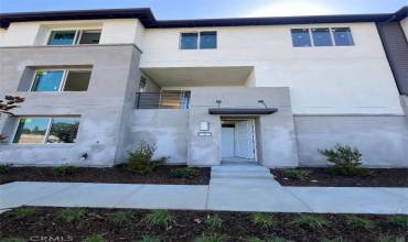 1554 Topeka Ave Unit 3, Placentia, California 92870, 2 Bedrooms Bedrooms, ,2 BathroomsBathrooms,Residential,Buy,1554 Topeka Ave Unit 3,CV24165869