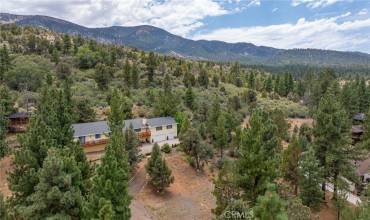 2196 Mariposa Lane, Big Bear City, California 92314, 4 Bedrooms Bedrooms, ,2 BathroomsBathrooms,Residential,Buy,2196 Mariposa Lane,EV24165875