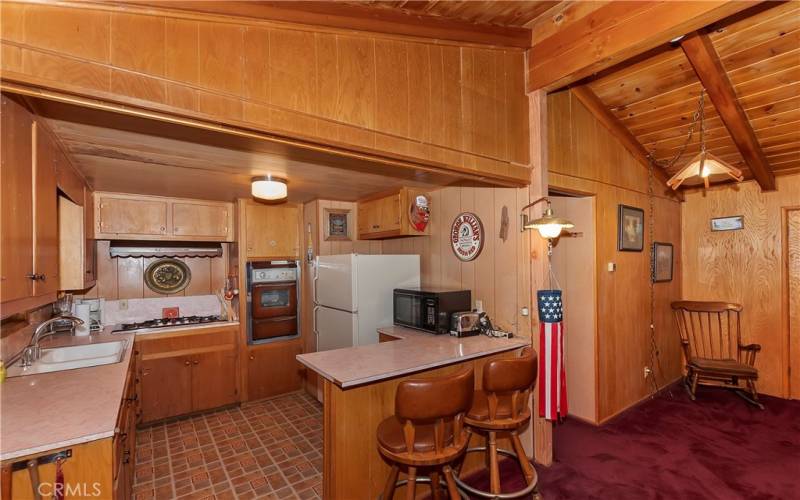 Kitchen With Breakfast Bar