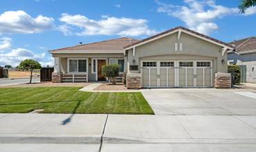 1530 Liberty Court, Hollister, California 95023, 4 Bedrooms Bedrooms, ,2 BathroomsBathrooms,Residential,Buy,1530 Liberty Court,ML81976381