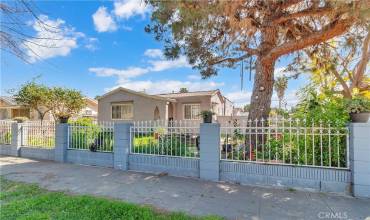 1400 N Rose Avenue, Compton, California 90221, 3 Bedrooms Bedrooms, ,1 BathroomBathrooms,Residential,Buy,1400 N Rose Avenue,DW24071315