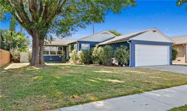 11725 Haas Avenue, Hawthorne, California 90250, 3 Bedrooms Bedrooms, ,2 BathroomsBathrooms,Residential,Buy,11725 Haas Avenue,DW24164706