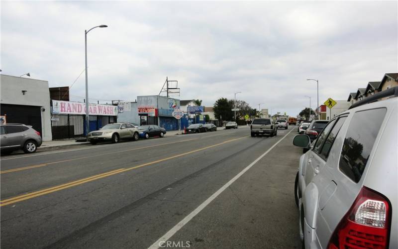 street scene south on Main Street