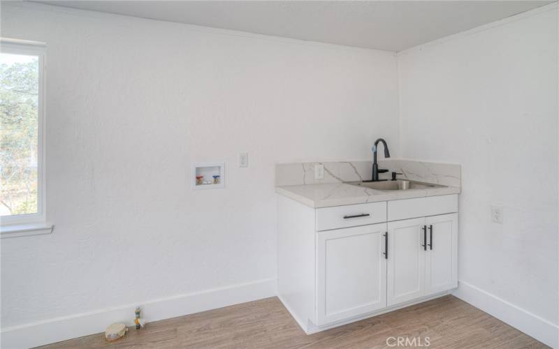 Bonus Room/ Laundry Area