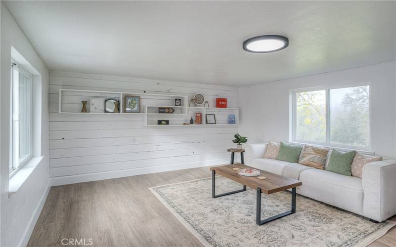 Bonus Room/ Laundry Area