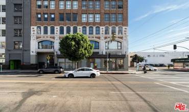 315 E 8th Street 305, Los Angeles, California 90014, ,1 BathroomBathrooms,Residential Lease,Rent,315 E 8th Street 305,24426763