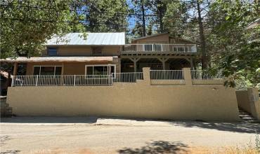 32745 Badger Lane, Arrowbear, California 92382, 2 Bedrooms Bedrooms, ,1 BathroomBathrooms,Residential,Buy,32745 Badger Lane,IV24166824