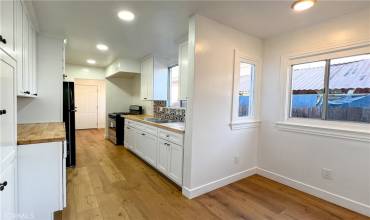 1137 W 67th Street, Los Angeles, California 90044, 4 Bedrooms Bedrooms, ,1 BathroomBathrooms,Residential,Buy,1137 W 67th Street,IV24166968