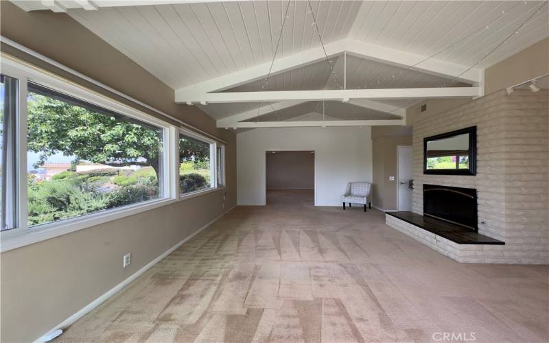 LIVING ROOM w/ PANORAMIC OCEAN VIEW