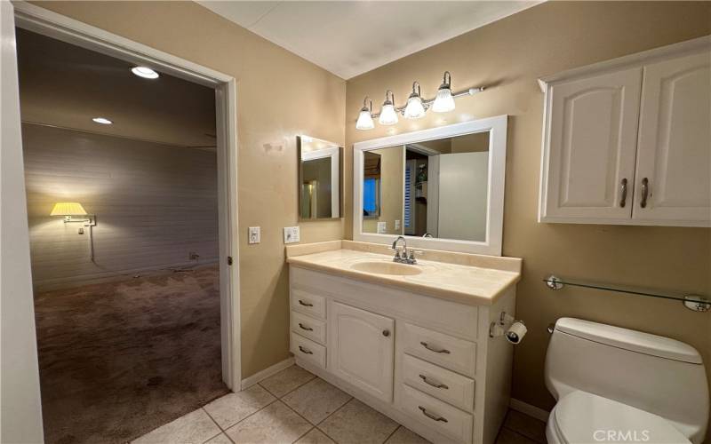 MASTER BATH ENSUITE