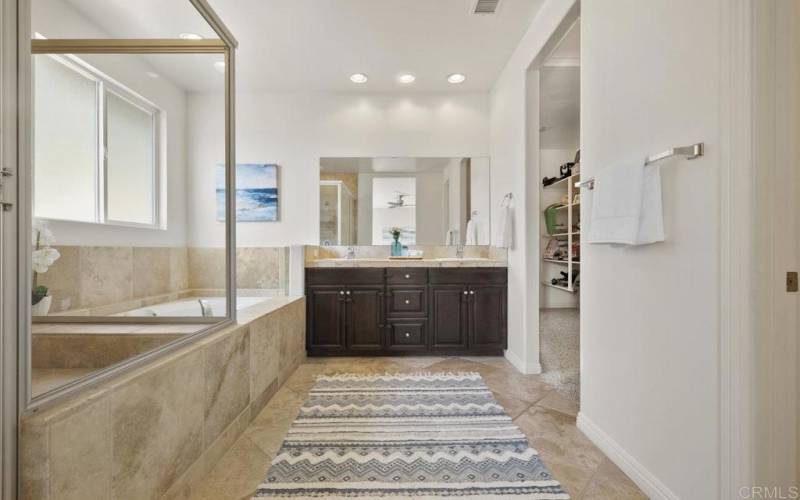 Primary Bathroom with Dual Sinks/Vanity, Walk-In Shower, jetted jacuzzi tub and private water closet