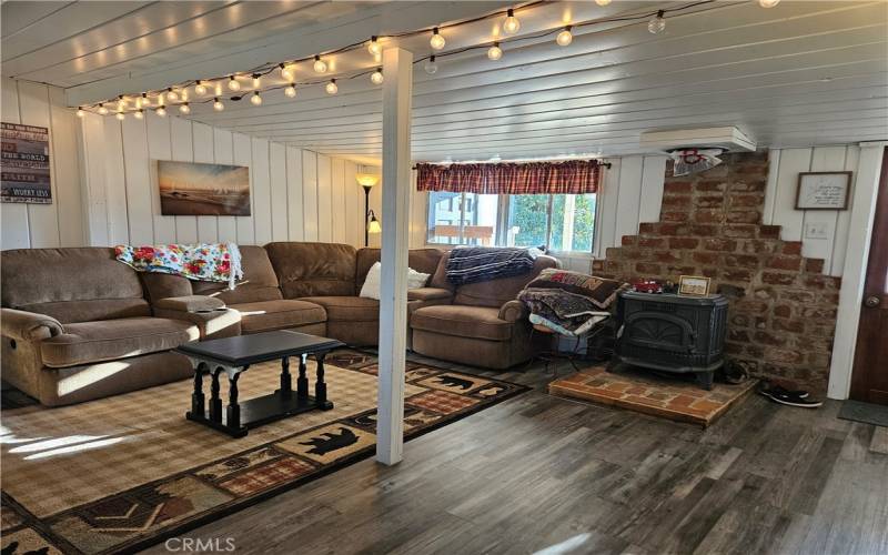 Cottage 1 living room