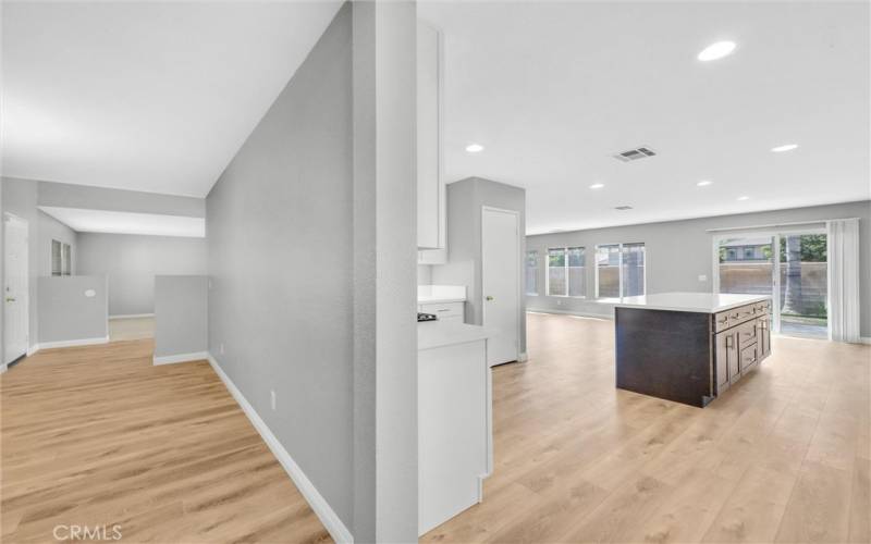 The layout of dining room and kitchen