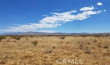 0 Bear Valley Road, Apple Valley, California 92308, ,Land,Buy,0 Bear Valley Road,CV23204373