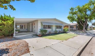 650 Seville Drive, Hemet, California 92543, 2 Bedrooms Bedrooms, ,2 BathroomsBathrooms,Residential,Buy,650 Seville Drive,NDP2307865