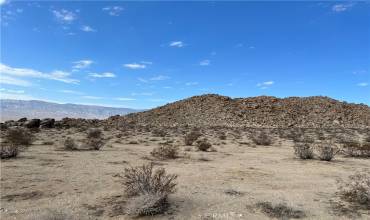 0 Rd C / JV4203, Lucerne Valley, California 92356, ,Land,Buy,0 Rd C / JV4203,TR22186121