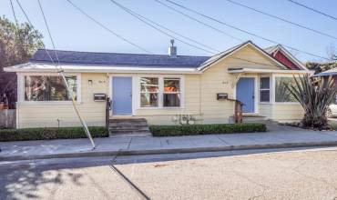 215217 Roberts Street, Santa Cruz, California 95060, 2 Bedrooms Bedrooms, ,2 BathroomsBathrooms,Residential,Buy,215217 Roberts Street,ML81877995