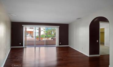 2045 4th 107B, Santa Monica, California 90405, 1 Bedroom Bedrooms, ,1 BathroomBathrooms,Residential Lease,Rent,2045 4th 107B,SB24167218