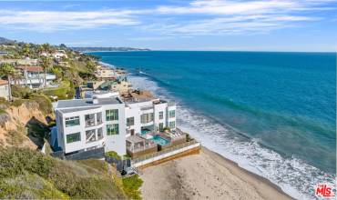 32062 Pacific Coast Highway, Malibu, California 90265, 4 Bedrooms Bedrooms, ,4 BathroomsBathrooms,Residential Lease,Rent,32062 Pacific Coast Highway,24425900