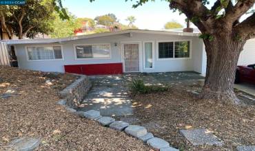 572 Pebble Dr, El Sobrante, California 94803, 3 Bedrooms Bedrooms, ,2 BathroomsBathrooms,Residential,Buy,572 Pebble Dr,41069429