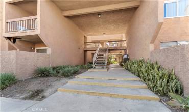 6600 Warner Avenue 88, Huntington Beach, California 92647, 1 Bedroom Bedrooms, ,1 BathroomBathrooms,Residential,Buy,6600 Warner Avenue 88,PW24167261