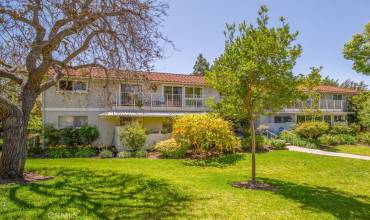 829 Via Alhambra Q, Laguna Woods, California 92637, 2 Bedrooms Bedrooms, ,1 BathroomBathrooms,Residential Lease,Rent,829 Via Alhambra Q,OC24164671