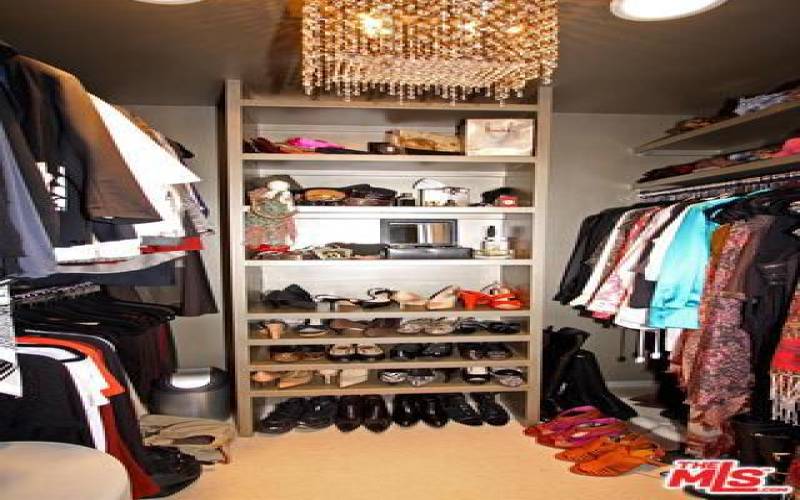 Master Bedroom Walk-in Closet