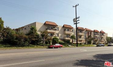 18101 Roscoe Boulevard 312, Northridge, California 91325, 1 Bedroom Bedrooms, ,1 BathroomBathrooms,Residential Lease,Rent,18101 Roscoe Boulevard 312,24373967