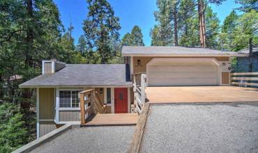 24776 Finhaut Dr, Crestline, California 92325, 3 Bedrooms Bedrooms, ,2 BathroomsBathrooms,Residential,Buy,24776 Finhaut Dr,240019158SD