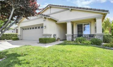 989 Centennial Dr, Brentwood, California 94513, 2 Bedrooms Bedrooms, ,2 BathroomsBathrooms,Residential,Buy,989 Centennial Dr,41069723